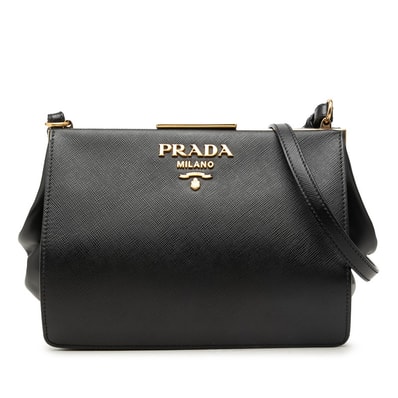 プラダ 斜め掛け ショルダーバッグ ブラック サフィアーノレザー レディース PRADA 【中古】