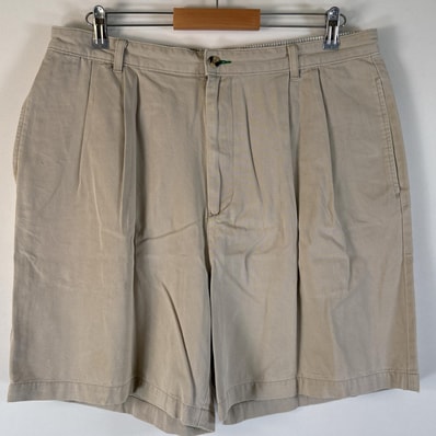 古着 トミーヒルフィガー TOMMY HILFIGER ショートパンツ 半ズボン ハーフパンツ ワンポイントロゴ 短パン w36 ベージュ系 メンズ