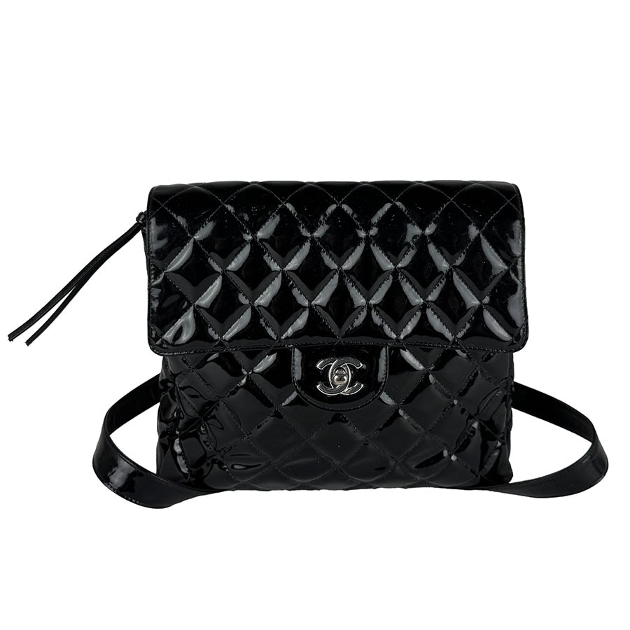 シャネル CHANEL リュック パテントレザー ブラック シルバー レディース【中古】 z11087