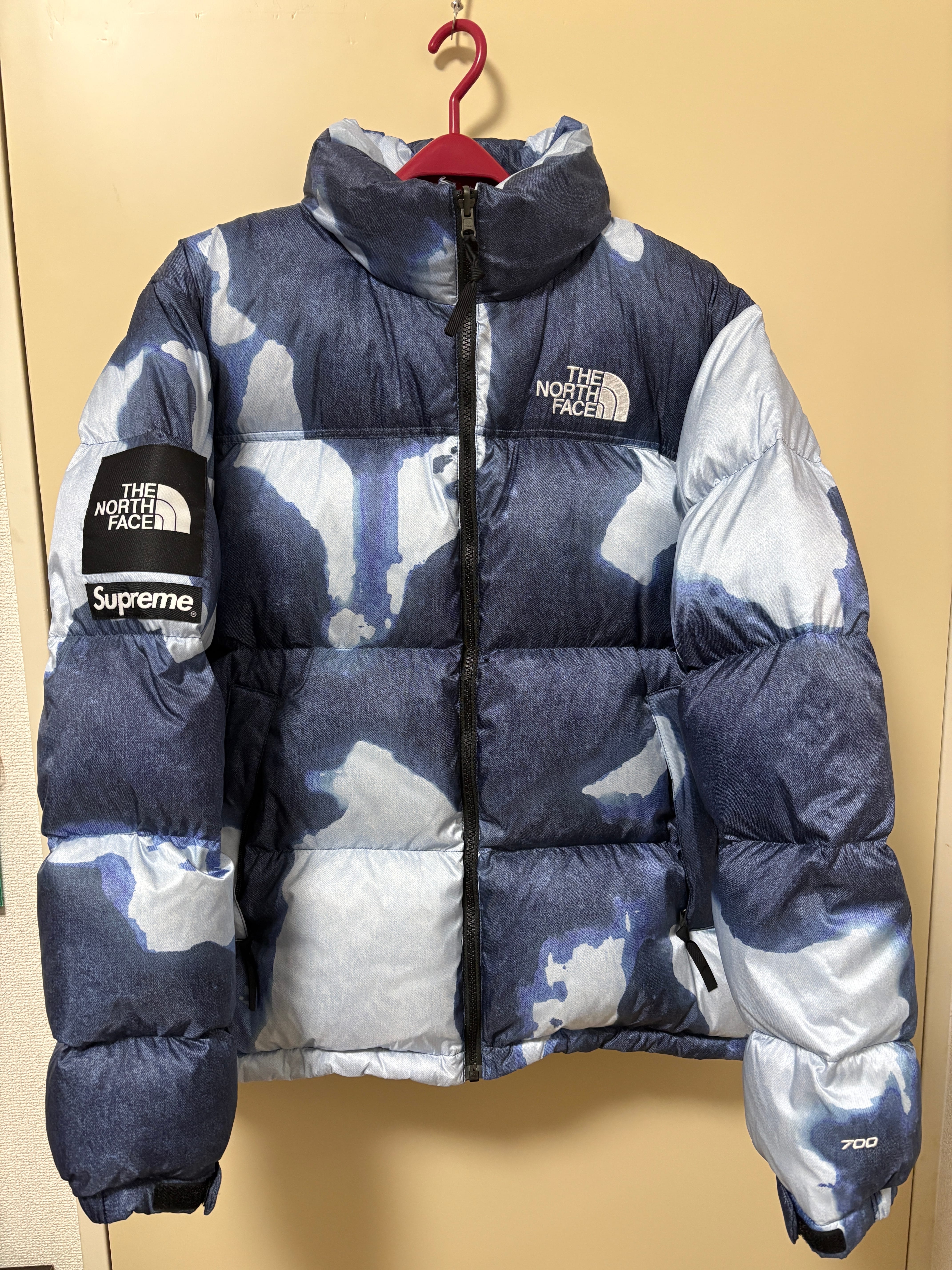 Supreme x The North Face Bleached Denim Print Nuptse Jacket "Indigo"