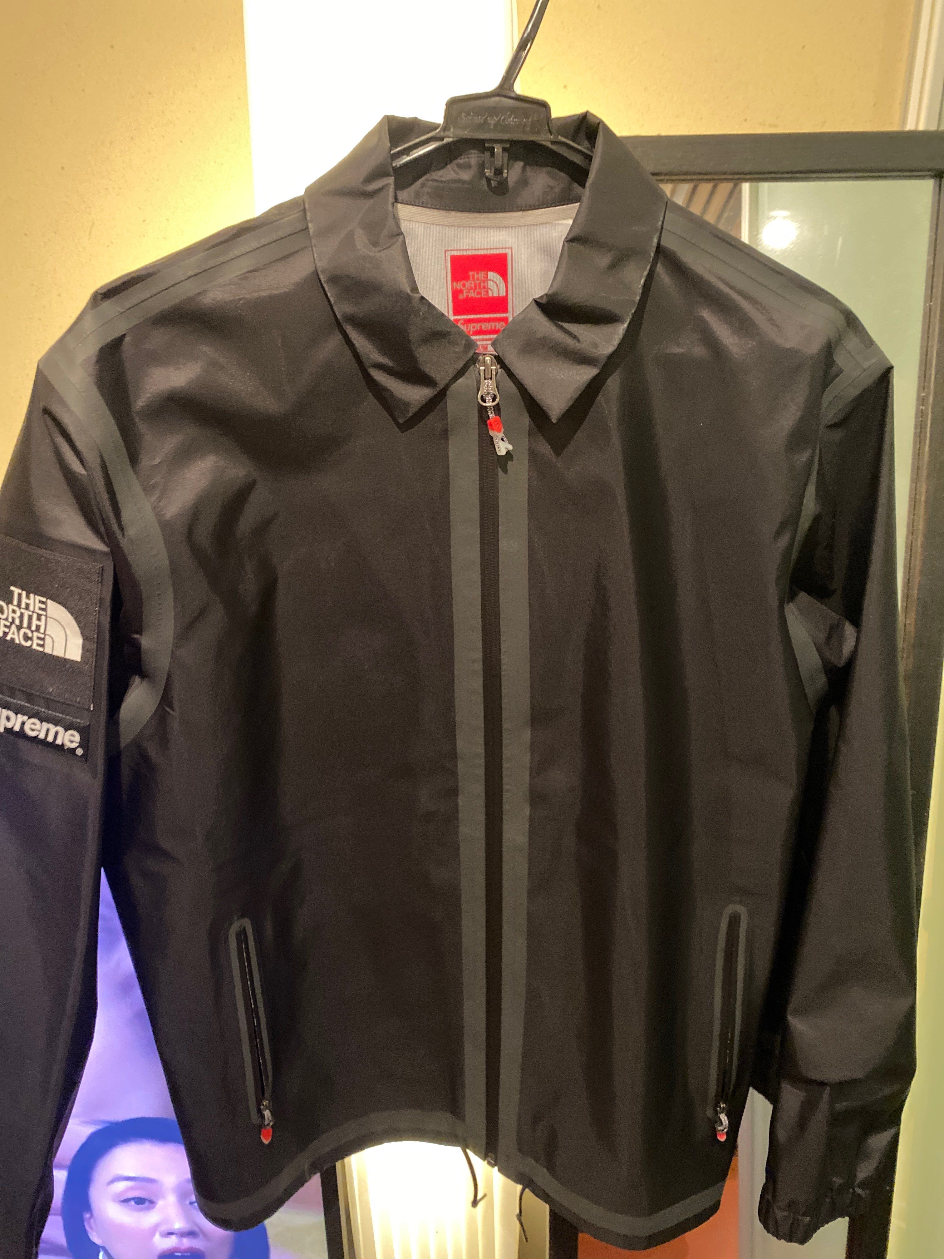 Supreme x The North Face Summit Series Outer Tape Seam Coaches Jacket "Black"