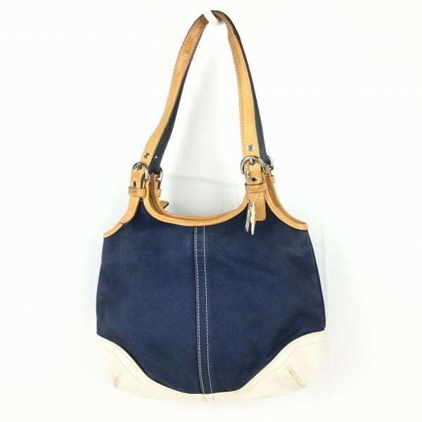 COACH/コーチ ハンドバッグ 肩掛け ショルダー ネイビー×白  花のチャーム付き 管NO.B8-34