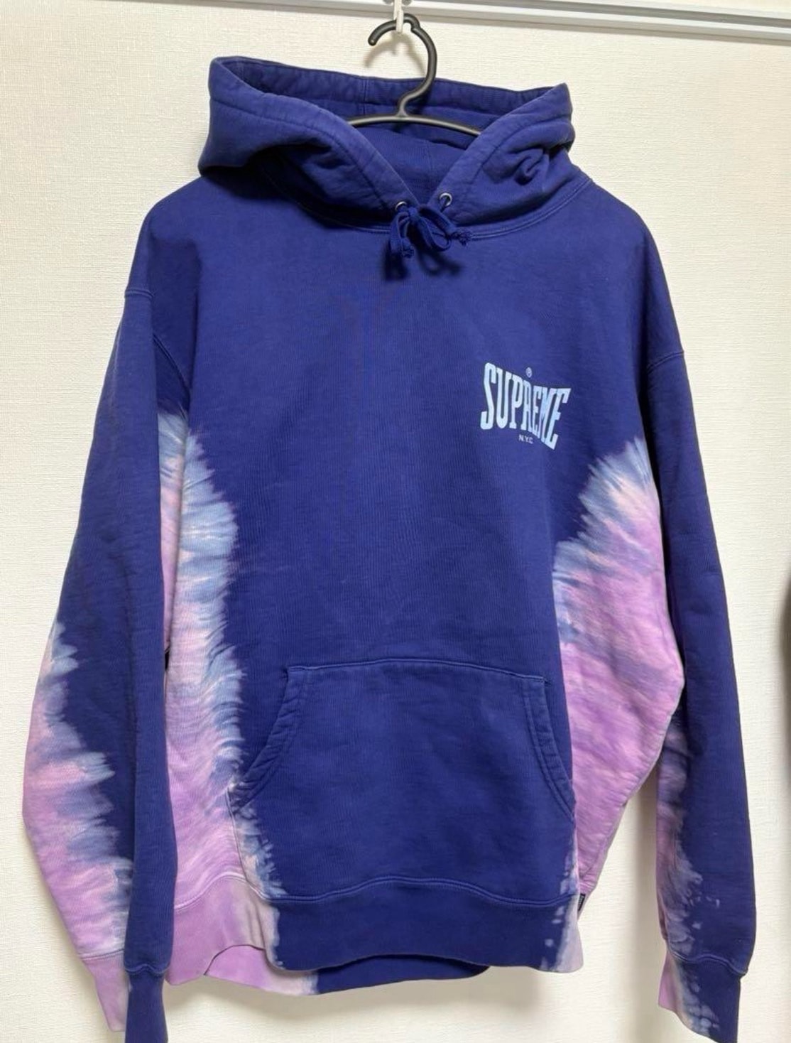 Supreme Bleached Hooded Sweatshirt "Dark Royal"