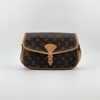 LOUIS VUITTON(ルイ・ヴィトン) ソローニュ モノグラム フロントベルト M42250 ショルダーバッグ ブラウン