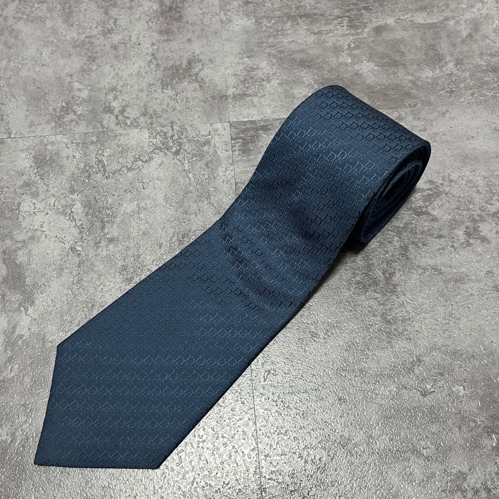 クリスチャンディオール ネクタイ メンズ