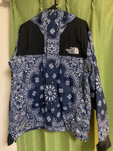 Supreme The North Face Bandana Mountain Parka "Navy"