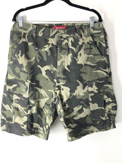 Supreme Cargo Short "Olive Camo" (23SS)