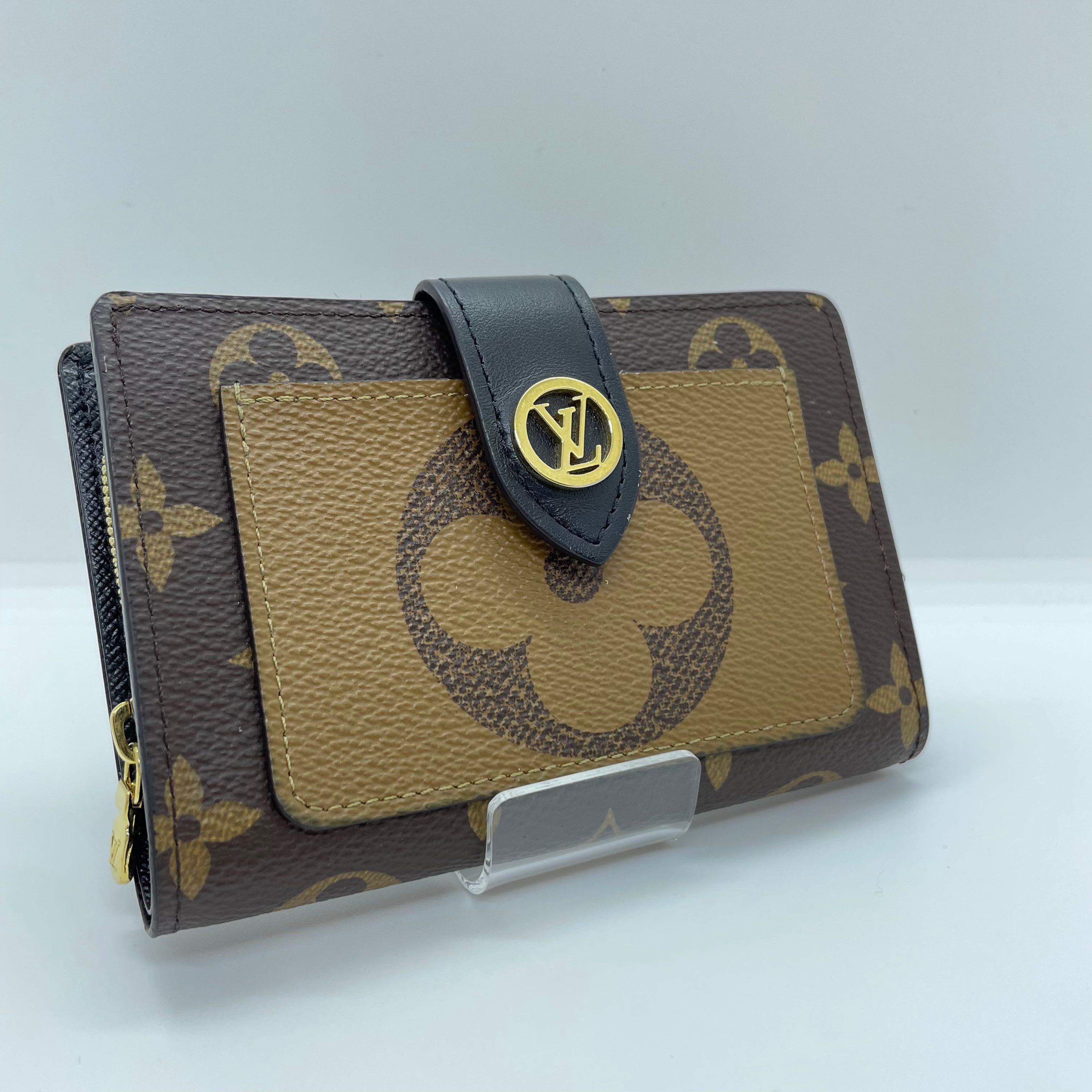 Louis Vuitton Juliet Wallet Monogram Giant Reverse