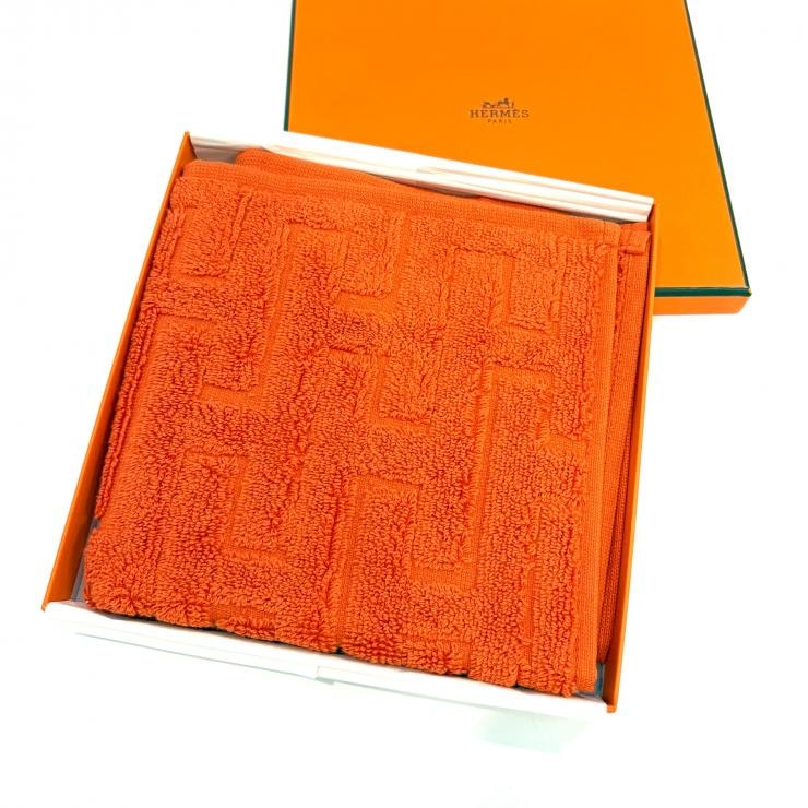 【タグ付き】HERMES カレ ステアーズ オレンジ タオル Hロゴ フランス製 鑑定済み 正規品 エルメス