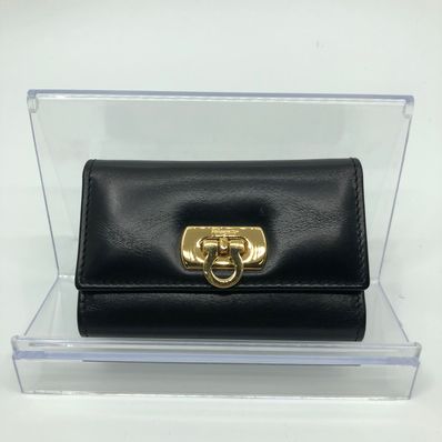Salvatore Ferragamo Gancio Key Case "Black"