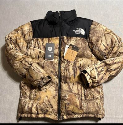 The North Face NOVELTY NUPTSE JACKET 日本版 "Leaves"