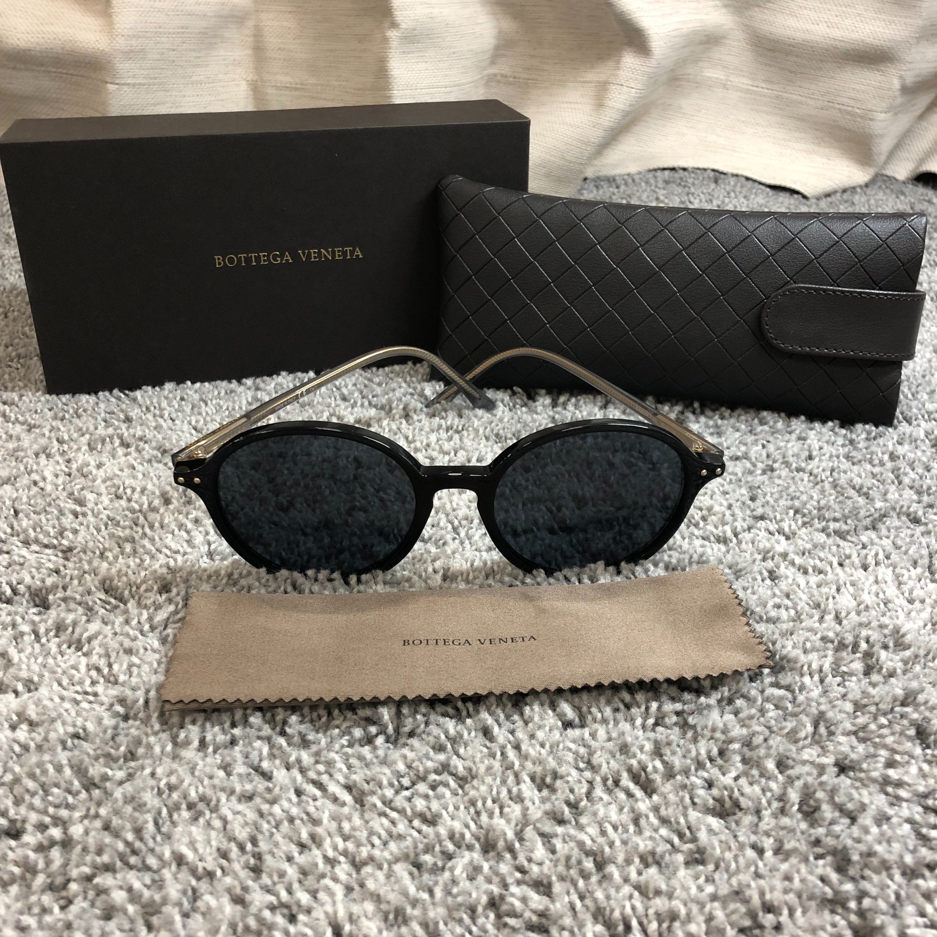 ボッテガヴェネタ サングラス