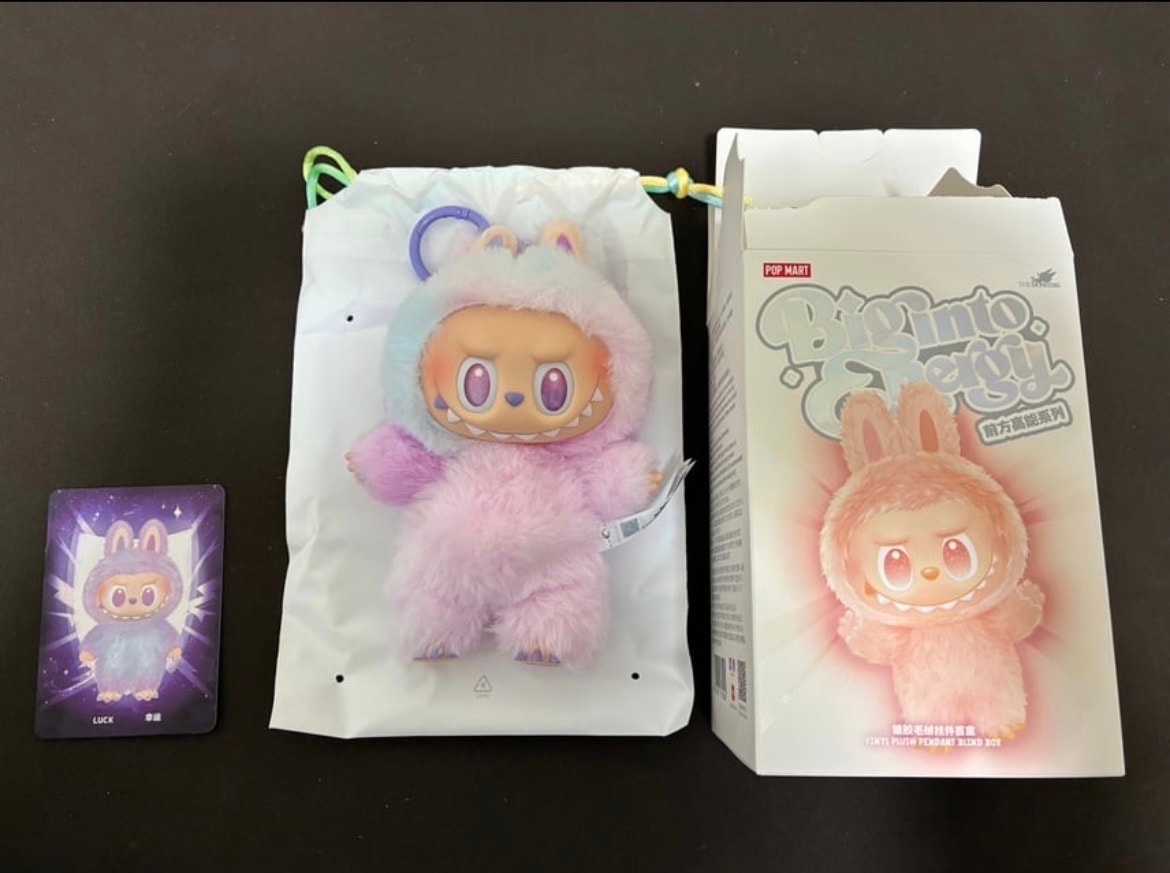 POP MART THE MONSTERS (LABUBU) Big into Energy Series Plush Pendant LUCK