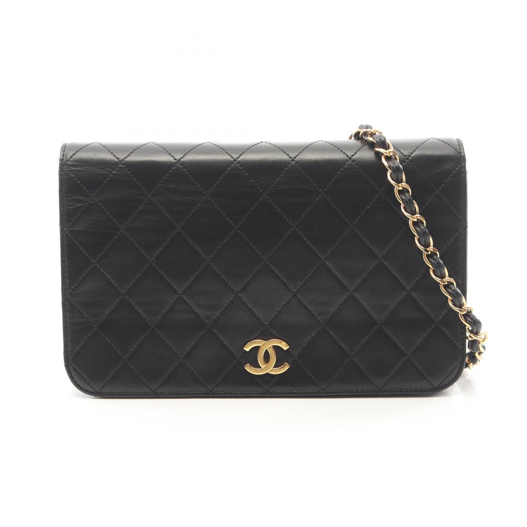 シャネル CHANEL マトラッセ フルフラップ プッシュロック ショルダーバッグ バッグ ラムスキン(羊革) レディース ブラック系 【中古】