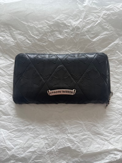値下げ交渉可能 / 正規品!CHROME HEARTS クロムハーツ キルティングウォレット 財布
