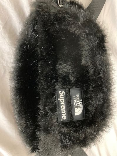 Supreme x The North Face Faux Fur Waist Bag "Black" NM82093I / NF0A5G87