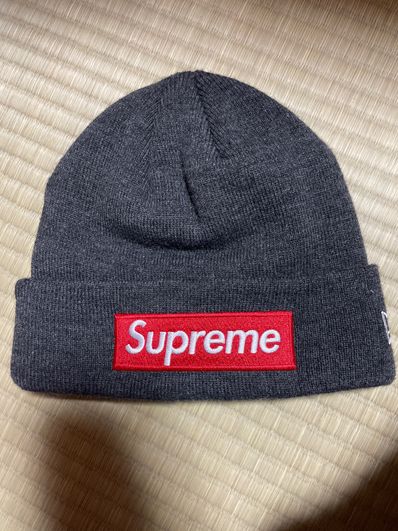 Supreme New Era® Box Logo Beanie "Charcoal" (21FW)