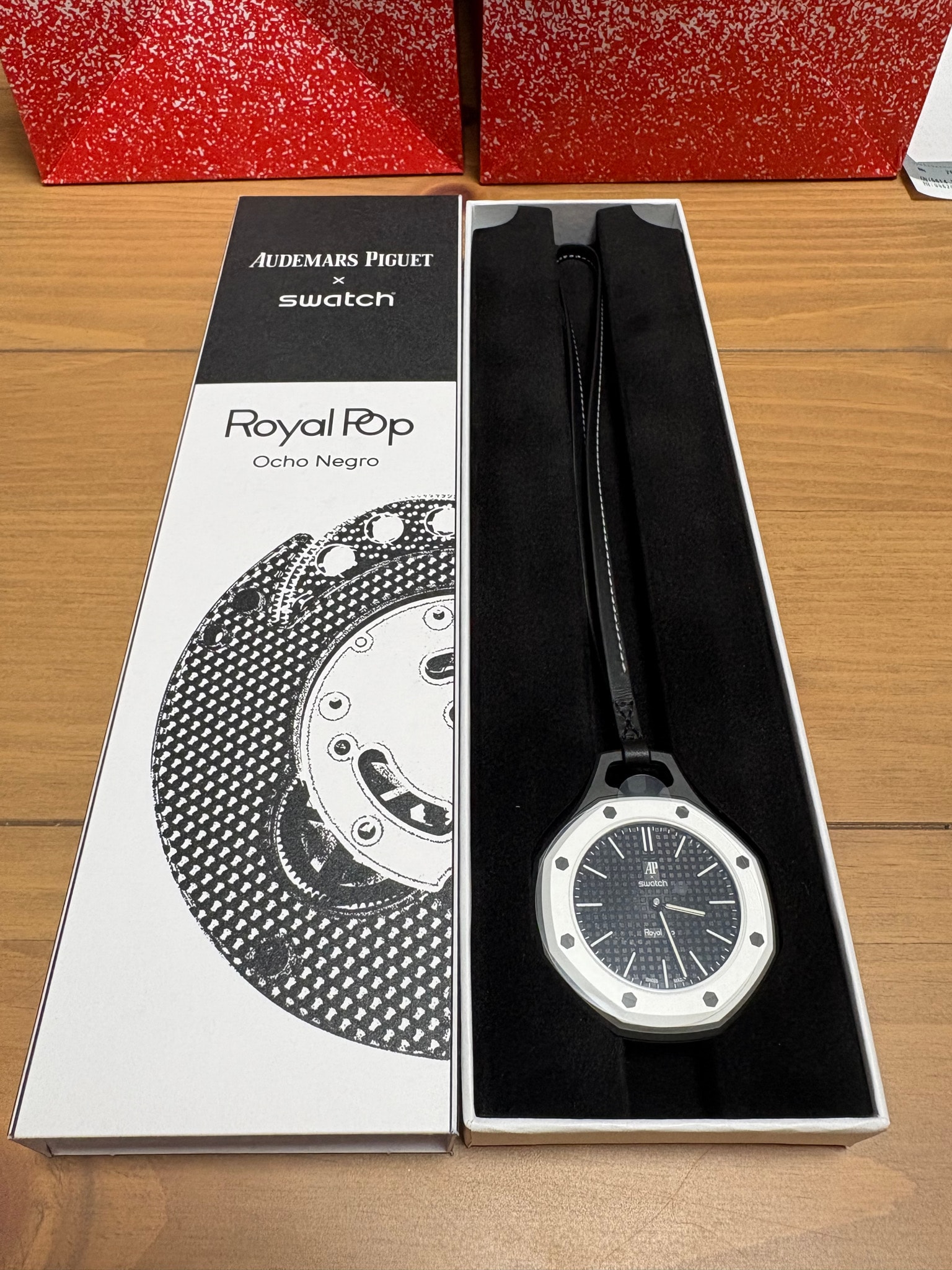 Swatch x Audemars Piguet Royal Pop Ocho Negro "Black"