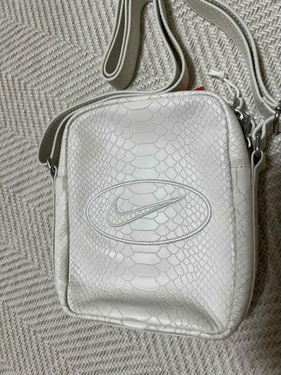 Supreme x Nike Leather Shoulder Bag "White" HJ7964-121