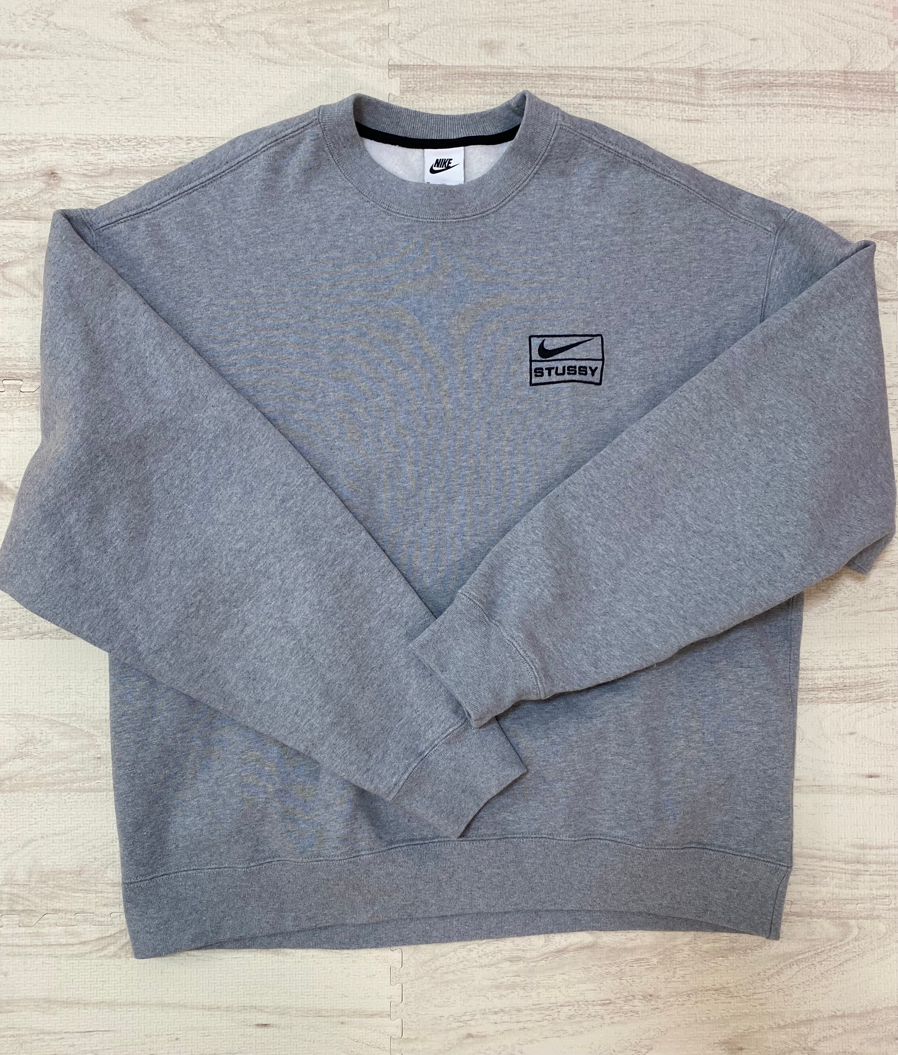 Stussy x Nike Fleece Crew (US Size) "Grey" DO9337-063