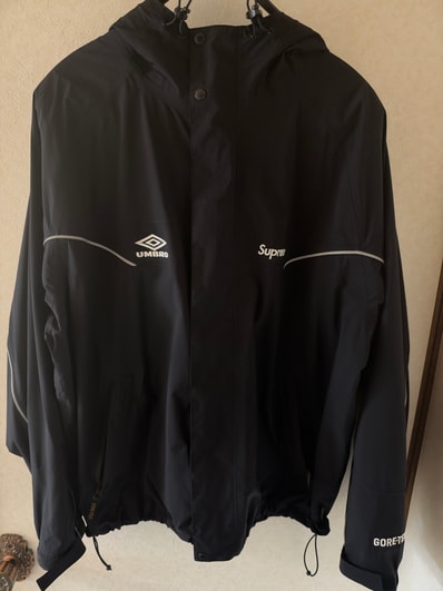 Supreme x Umbro GORE-TEX Hooded Jacket "Black"
