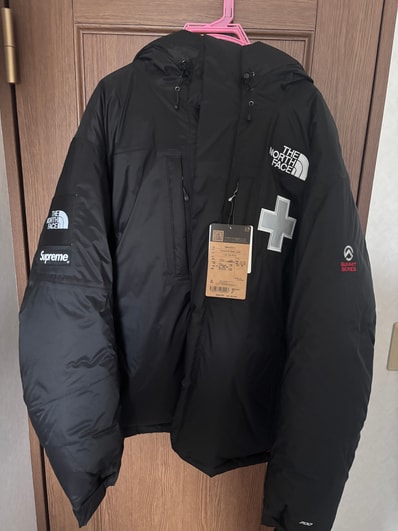 Supreme x The North Face Summit Series Rescue Baltoro Jacket "Black"