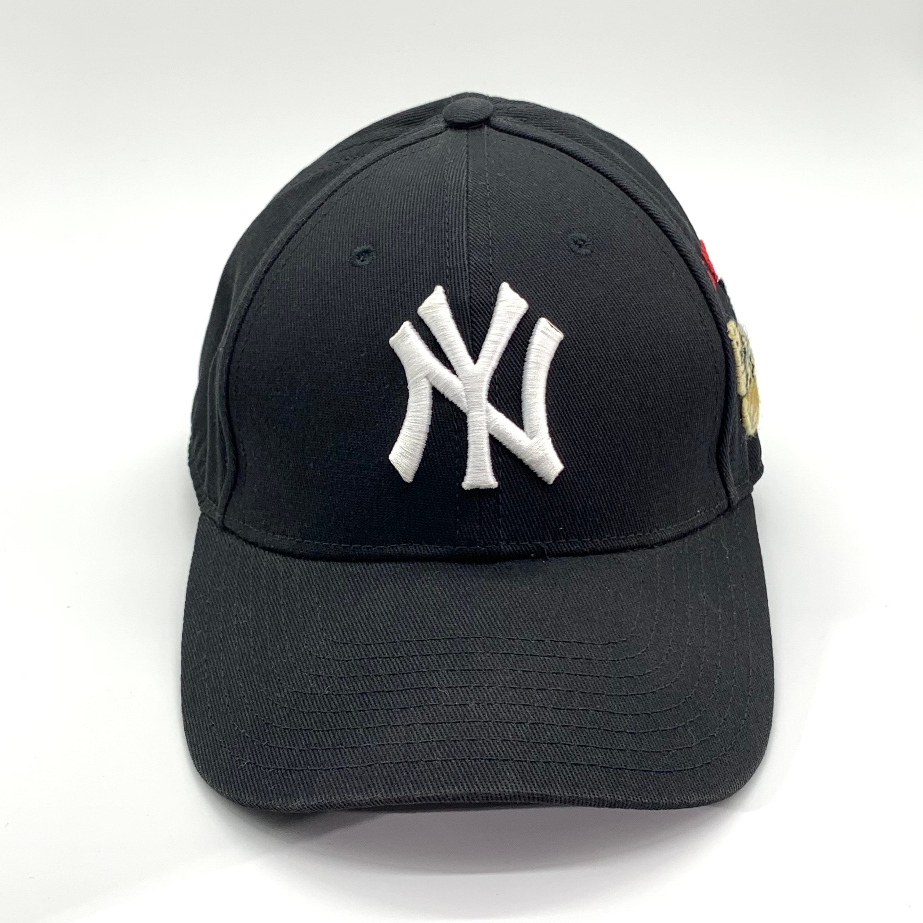 グッチ×ニューエラ ニューヨークヤンキース バタフライパッチ ベースボールキャップ