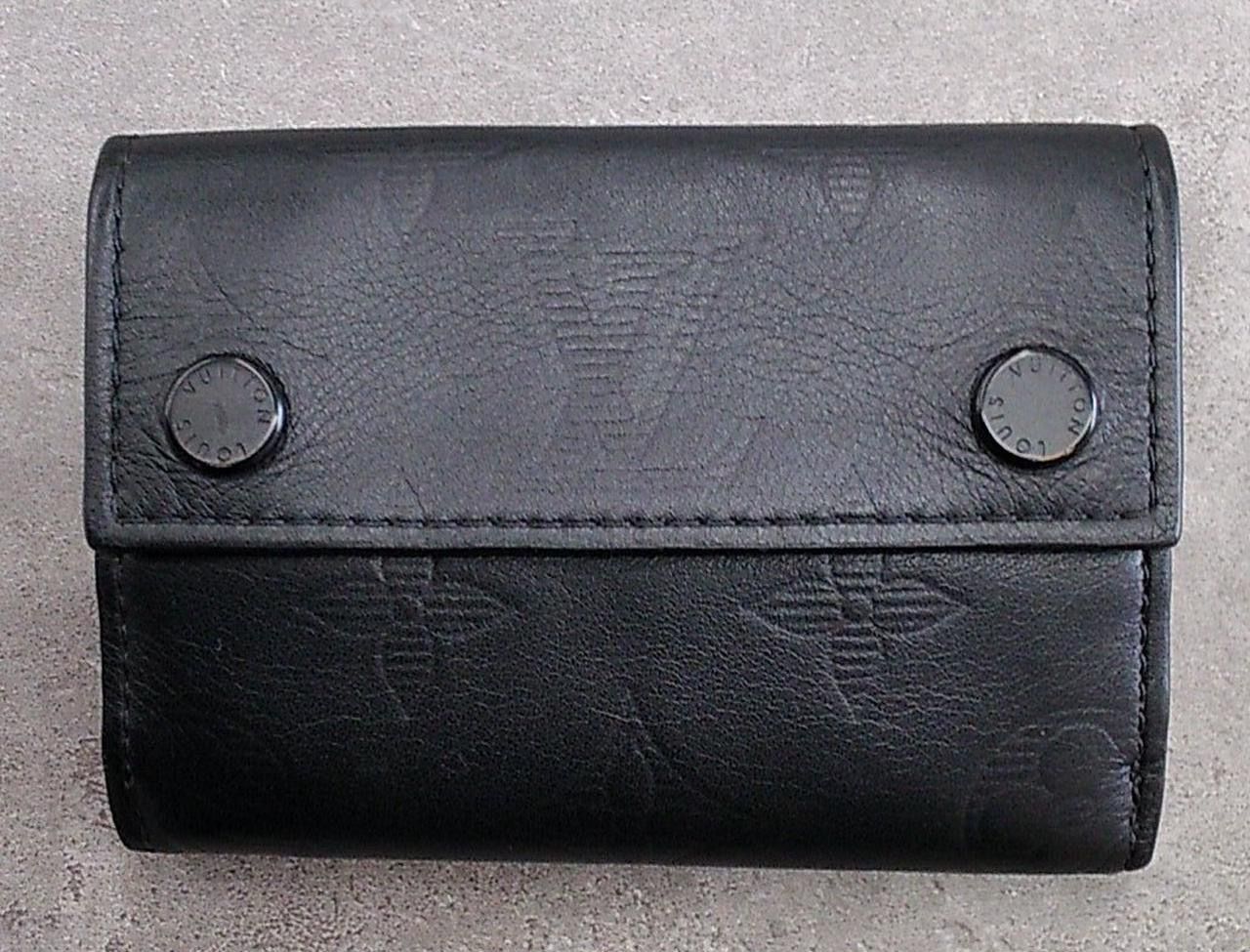 Louis Vuitton Discovery Compact Wallet Monogram Shadow "Noir"