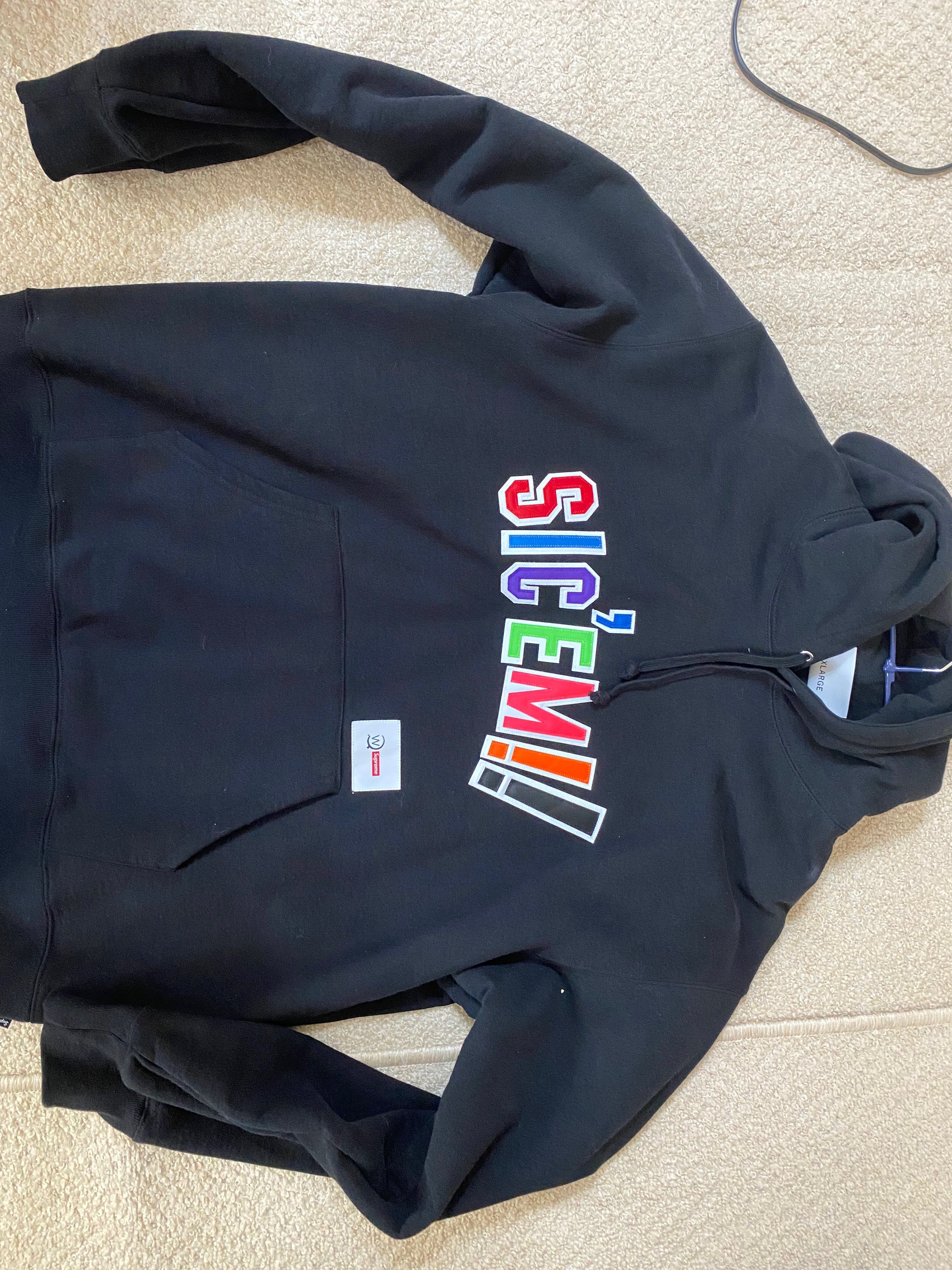 Supreme / WTAPS Sic'em! Hooded Sweatshirt "Black"