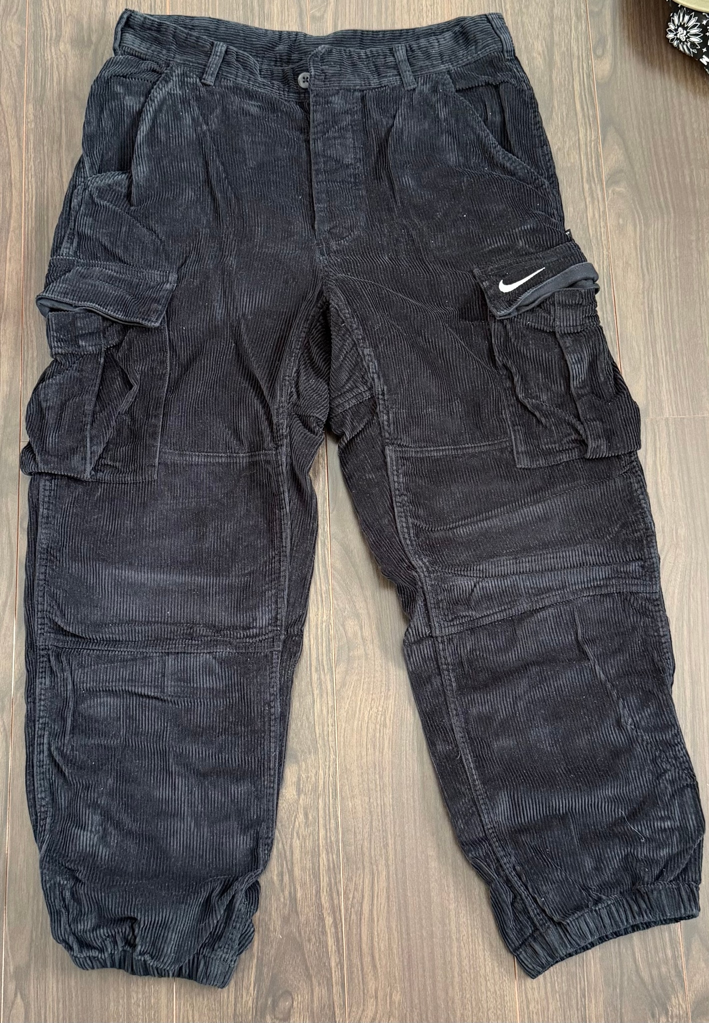 Supreme x Nike Arc Corduroy Cargo Pant "Black"