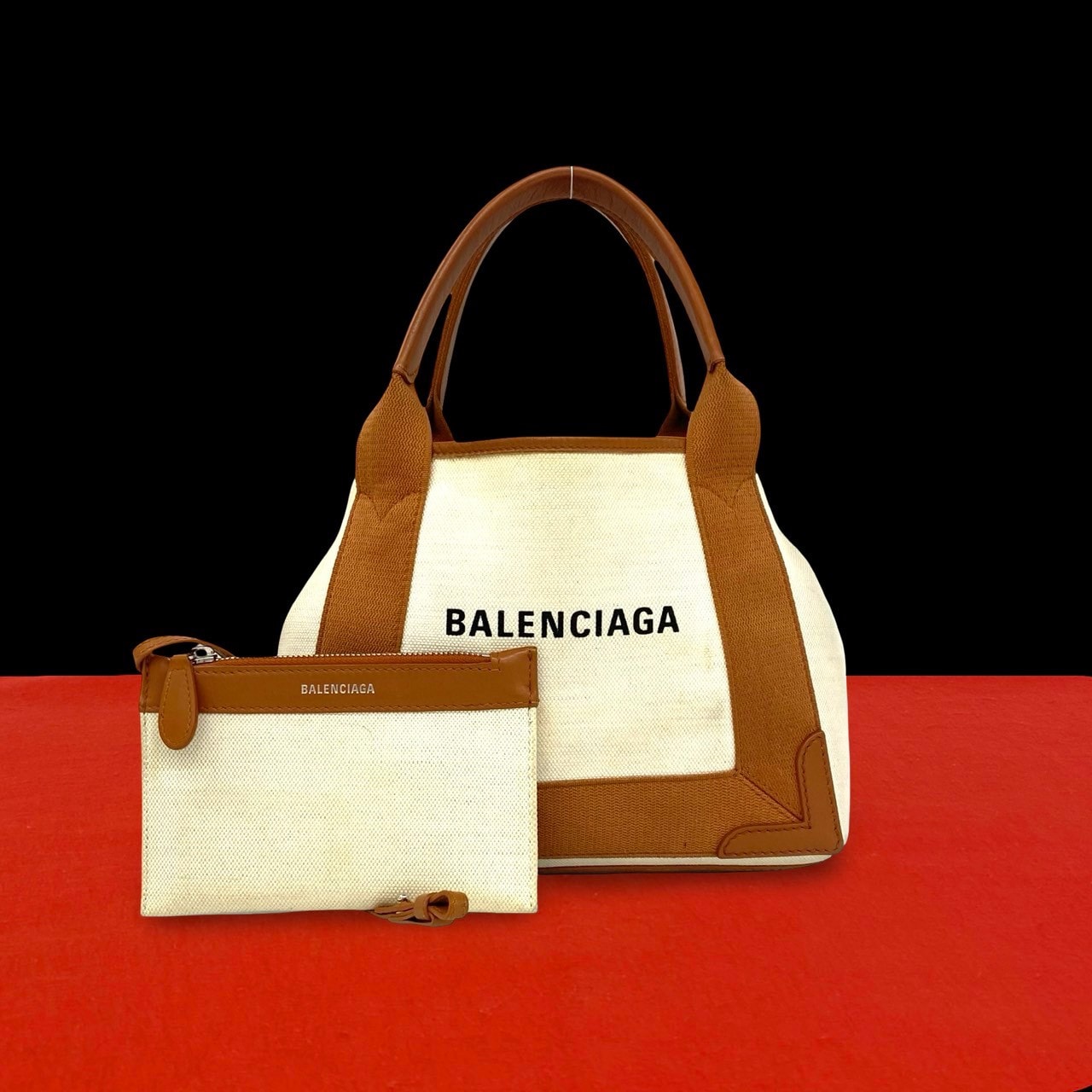 BALENCIAGA バレンシアガ ネイビーカバス XS キャンバス レザー ハンドバッグ ブラウン
 31498