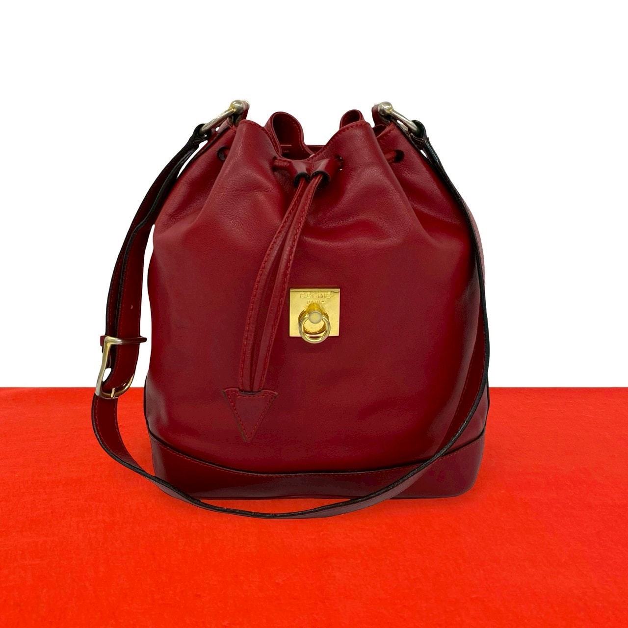 CELINE セリーヌ リング金具 レザー ショルダーバッグ レッド
84053