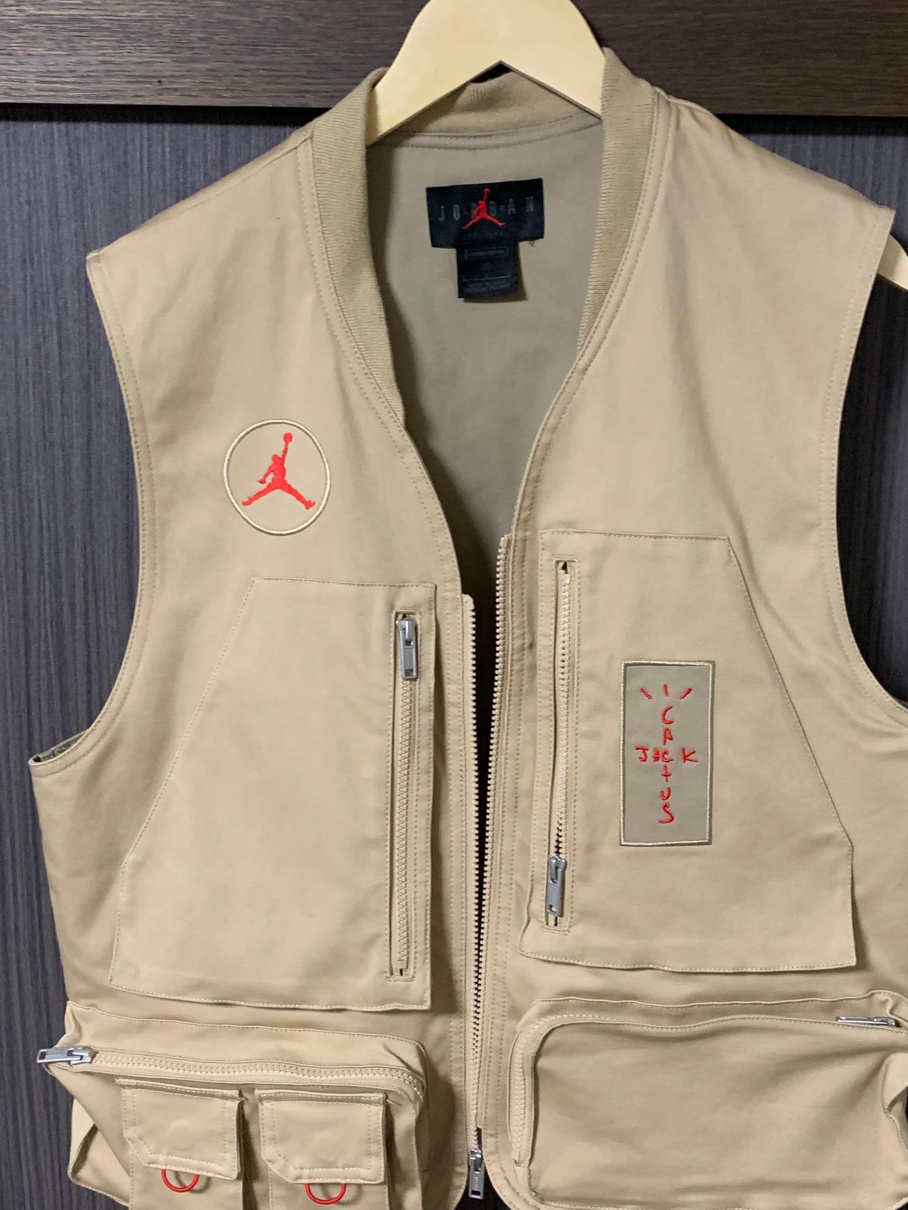 Air Jordan x Travis Cactus Jack Utility Vest "Khaki Desert"