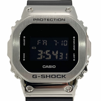 CASIO カシオ G-SHOCK メタルカバード デジタル GM-5600U-1JF クォーツ メンズ 腕時計