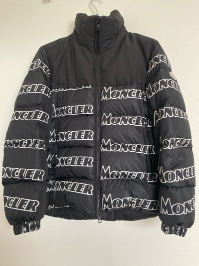 モンクレール ダウン