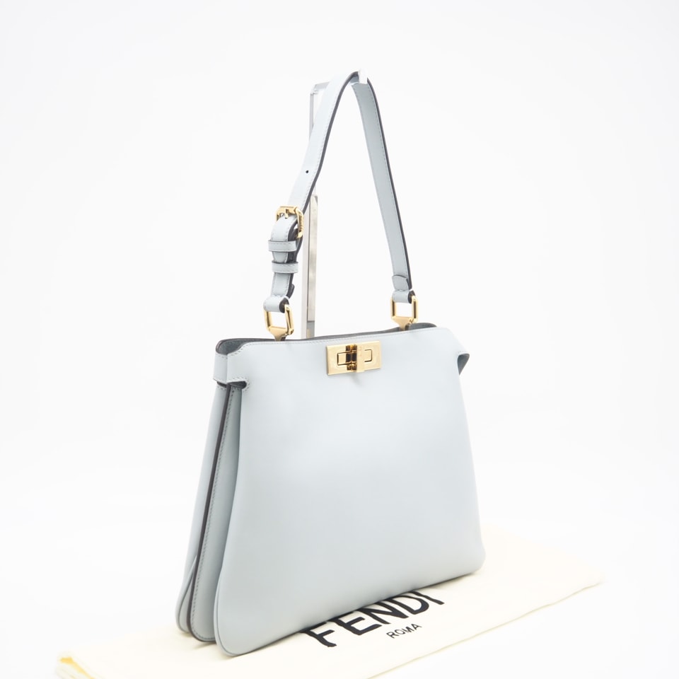 美品 FENDI フェンディ カメリアレザー フェンディ ピーカブー ソフト ミディアム レザー ハンドバッグ 8BN353 2wayハンドバッグ ブルー レザー レディース