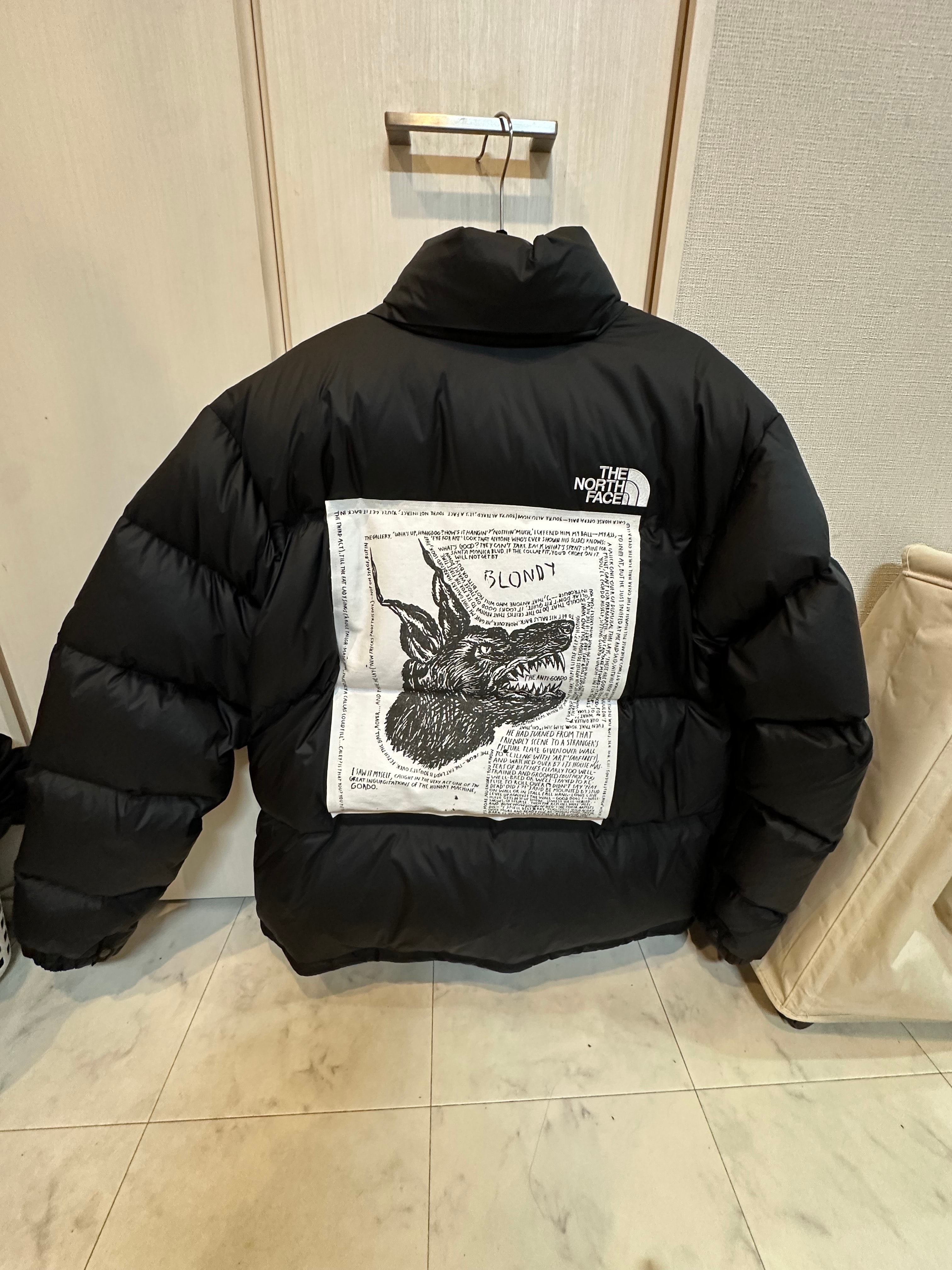 シュプリーム x ザノースフェイス ヌプシ ジャケット "ブラック"