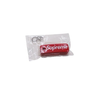 Supreme Floating Keychain "Red"