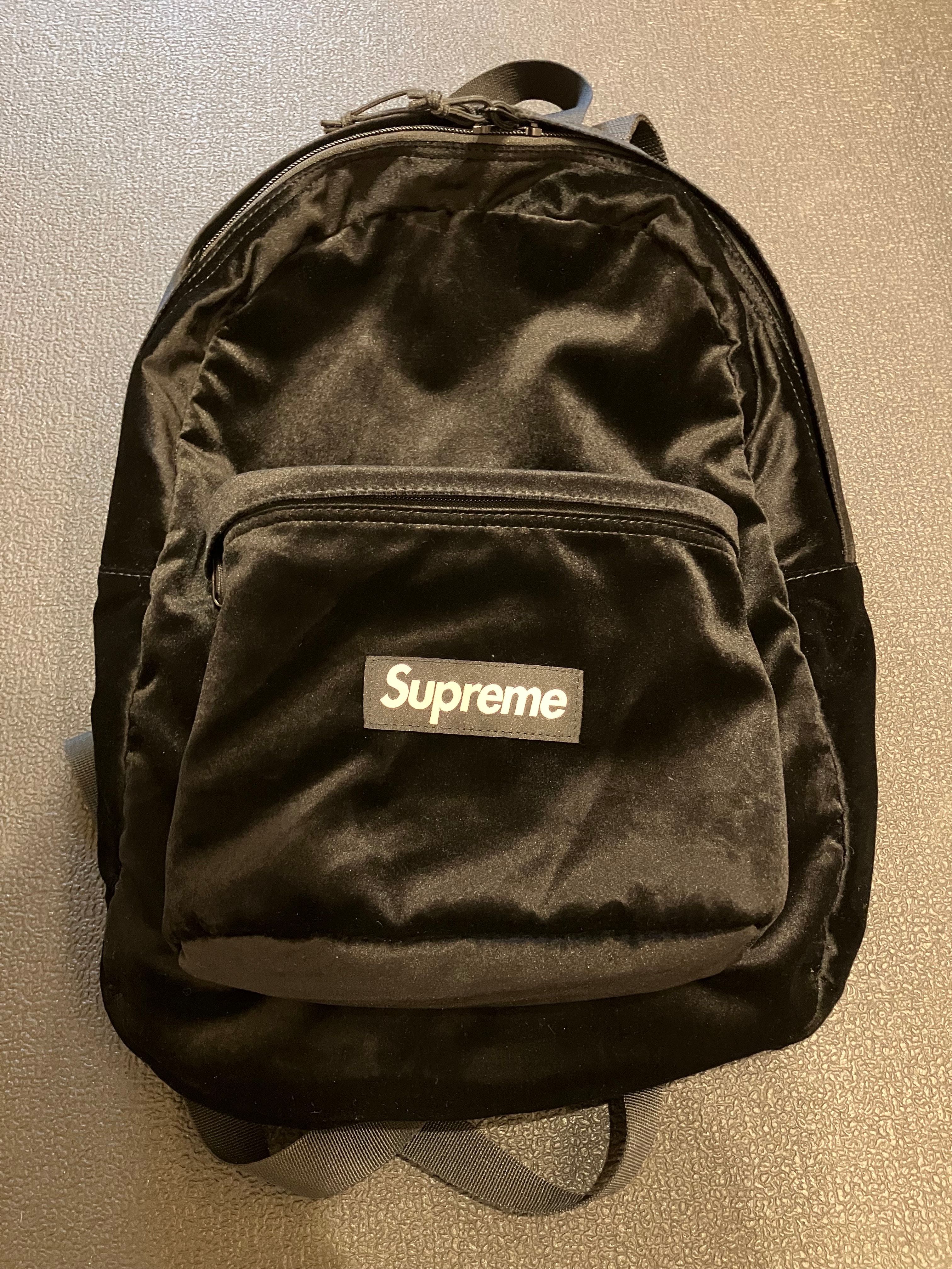Supreme Supreme 黒 バックパック メッシュポケット付き 14ss 