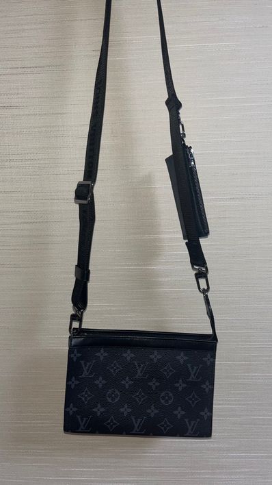 Louis Vuitton Gaston Wearable Wallet Monogram Eclipse