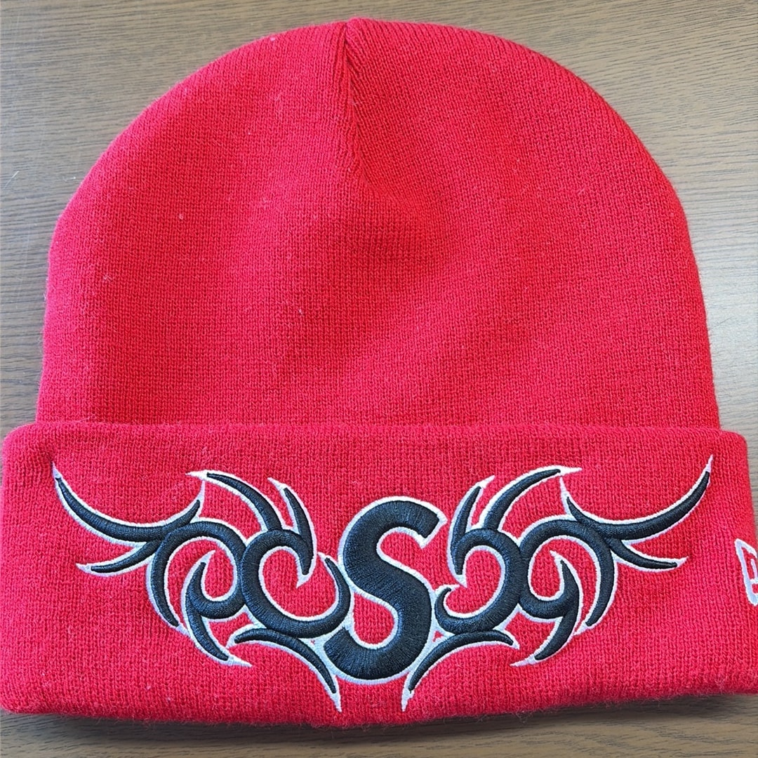 Supreme New Era Tribal S Logo Beanie "Red"