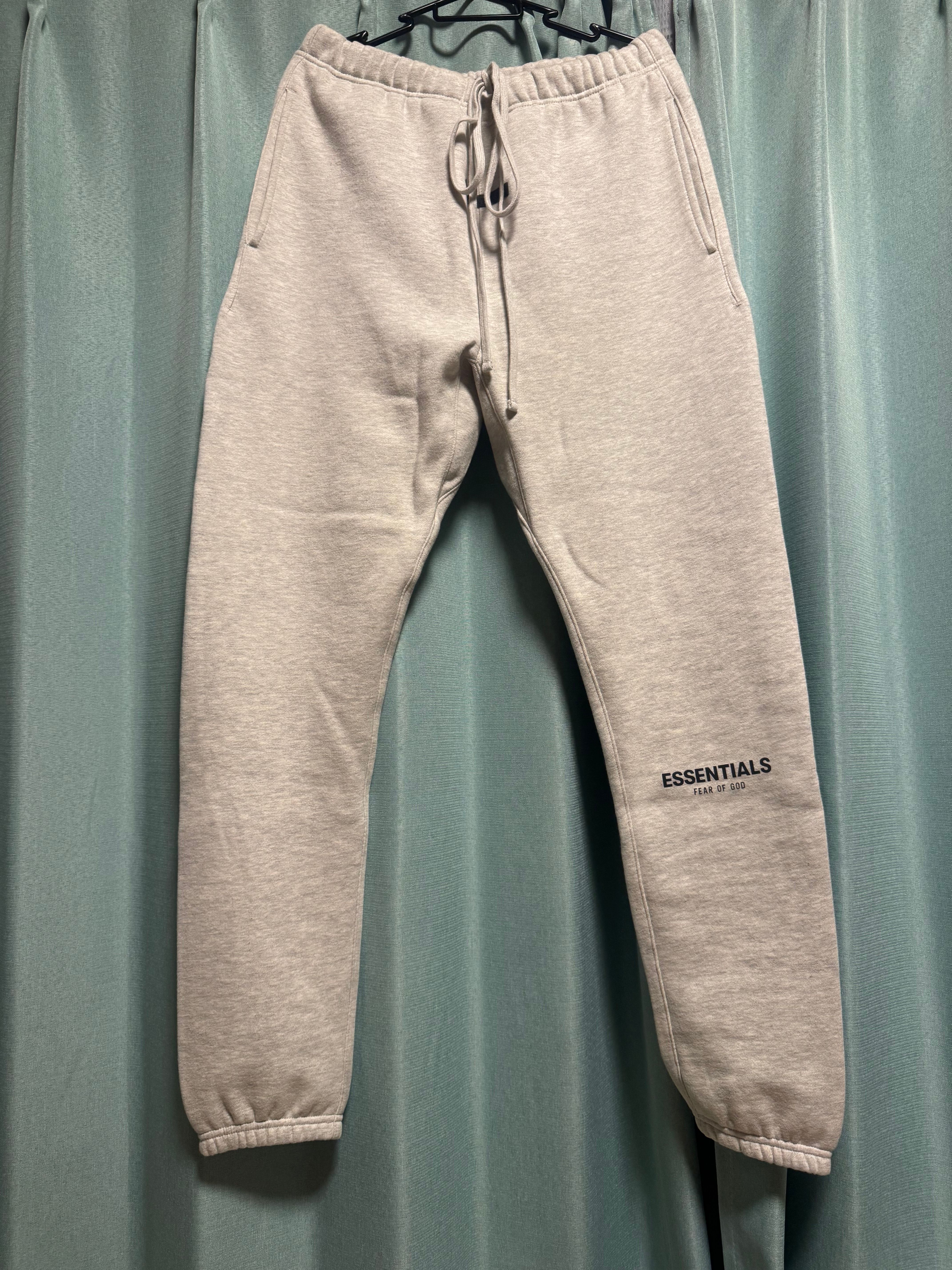 FEAR OF GOD ESSENTIALS SWEATPANT "Light Heather Oatmeal"