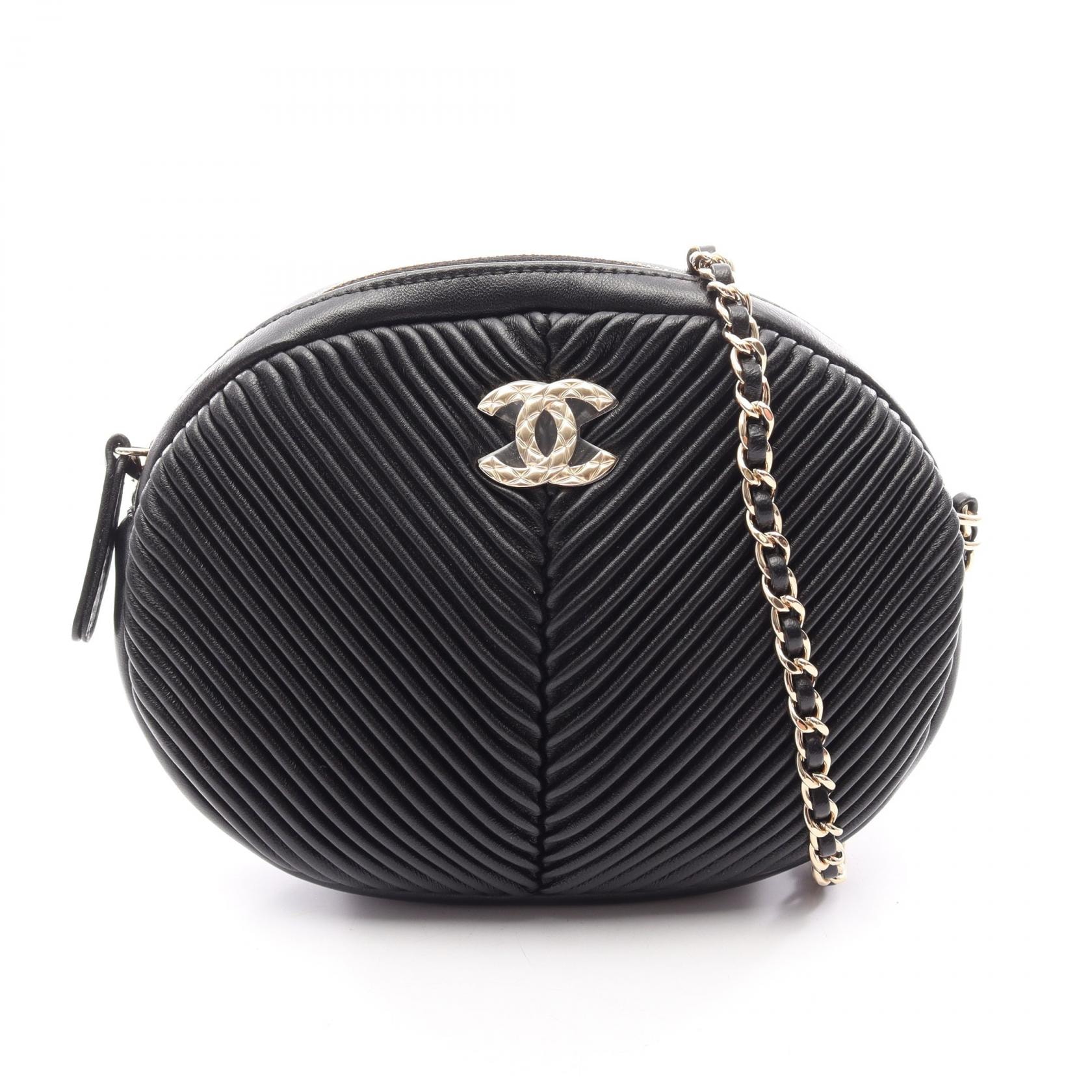 シャネル CHANEL オーバルプリーツ ショルダーバッグ バッグ ラムスキン(羊革) レディース ブラック系 【中古】