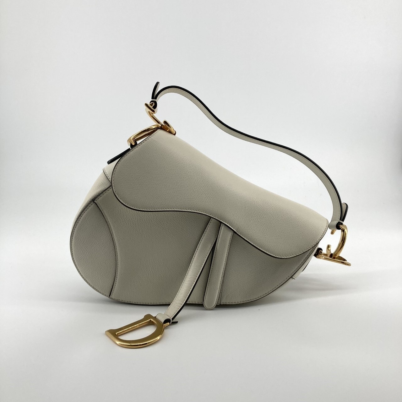 Christian Dior(クリスチャンディオール) サドルフラップ ゴールドDストラップ レザー ハンドバッグ ホワイト×ゴールド