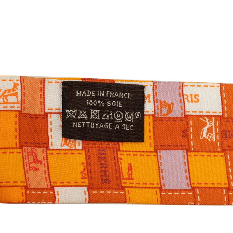 B (目立った傷や汚れなし)】エルメス ツイリー BOLDUC AU CARRE