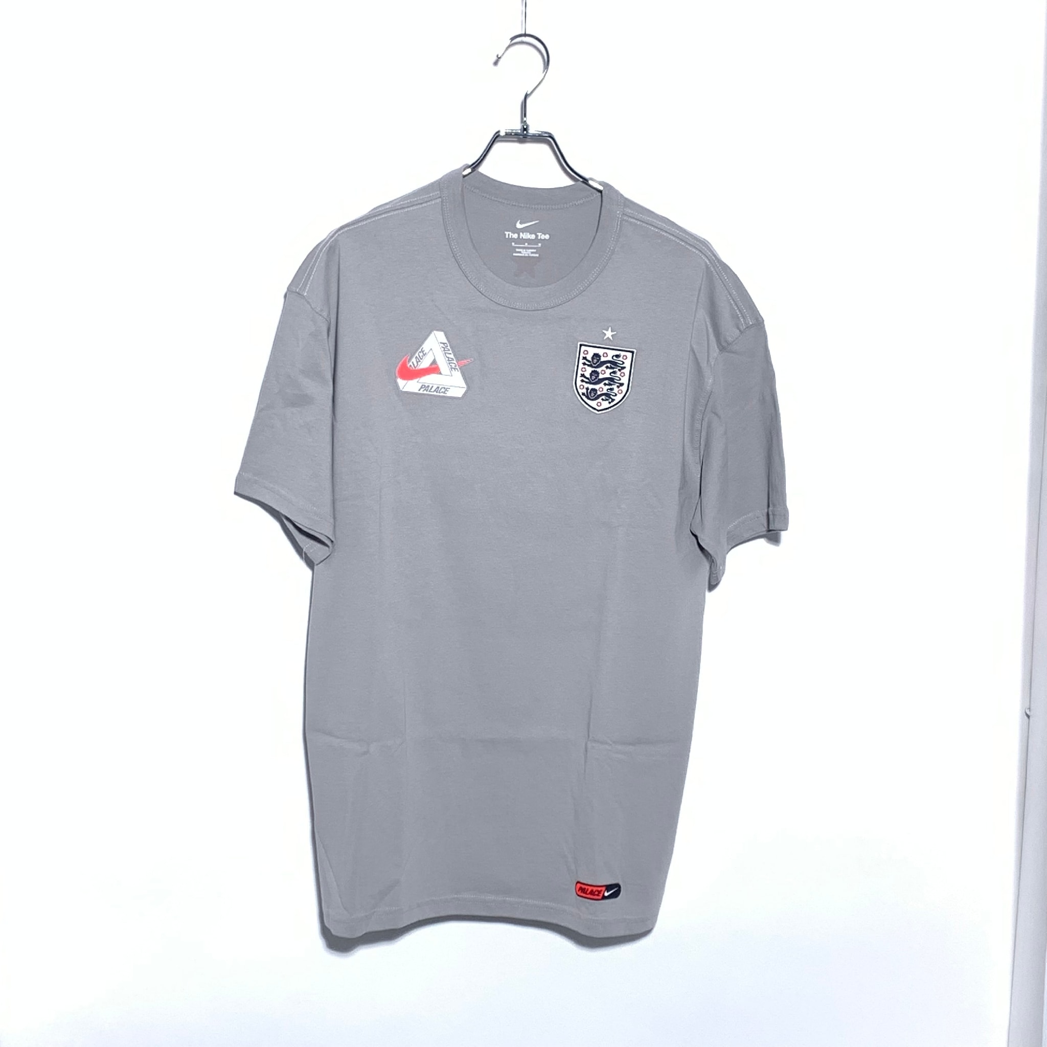 Nike x PALACE X2 World Cup T-Shirt England "Grey"