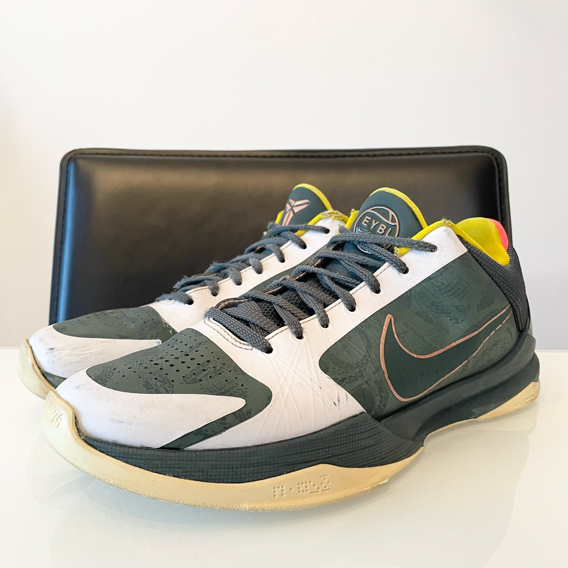 Nike Kobe 5 Protro EYBL Girls "Forest Green" (2020)