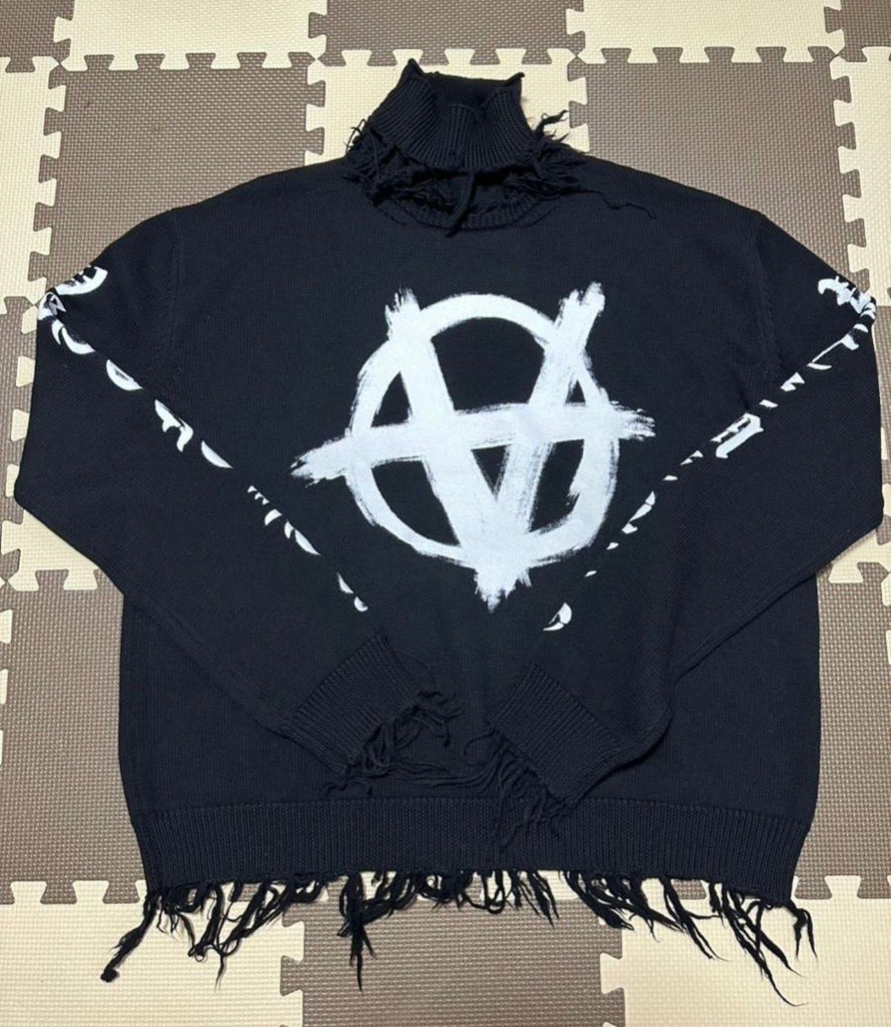 VETEMENTS  22aw  アナーキー  ハイネックニット