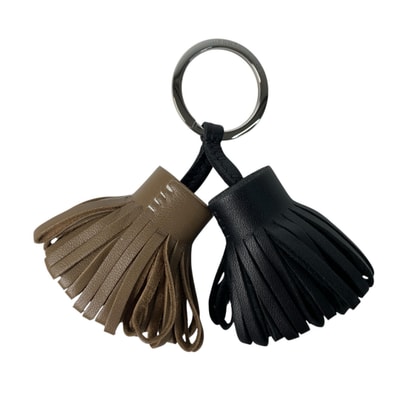 エルメス HERMES カルメン ウノドス チャーム キーリング ノワール エトゥープ レディース