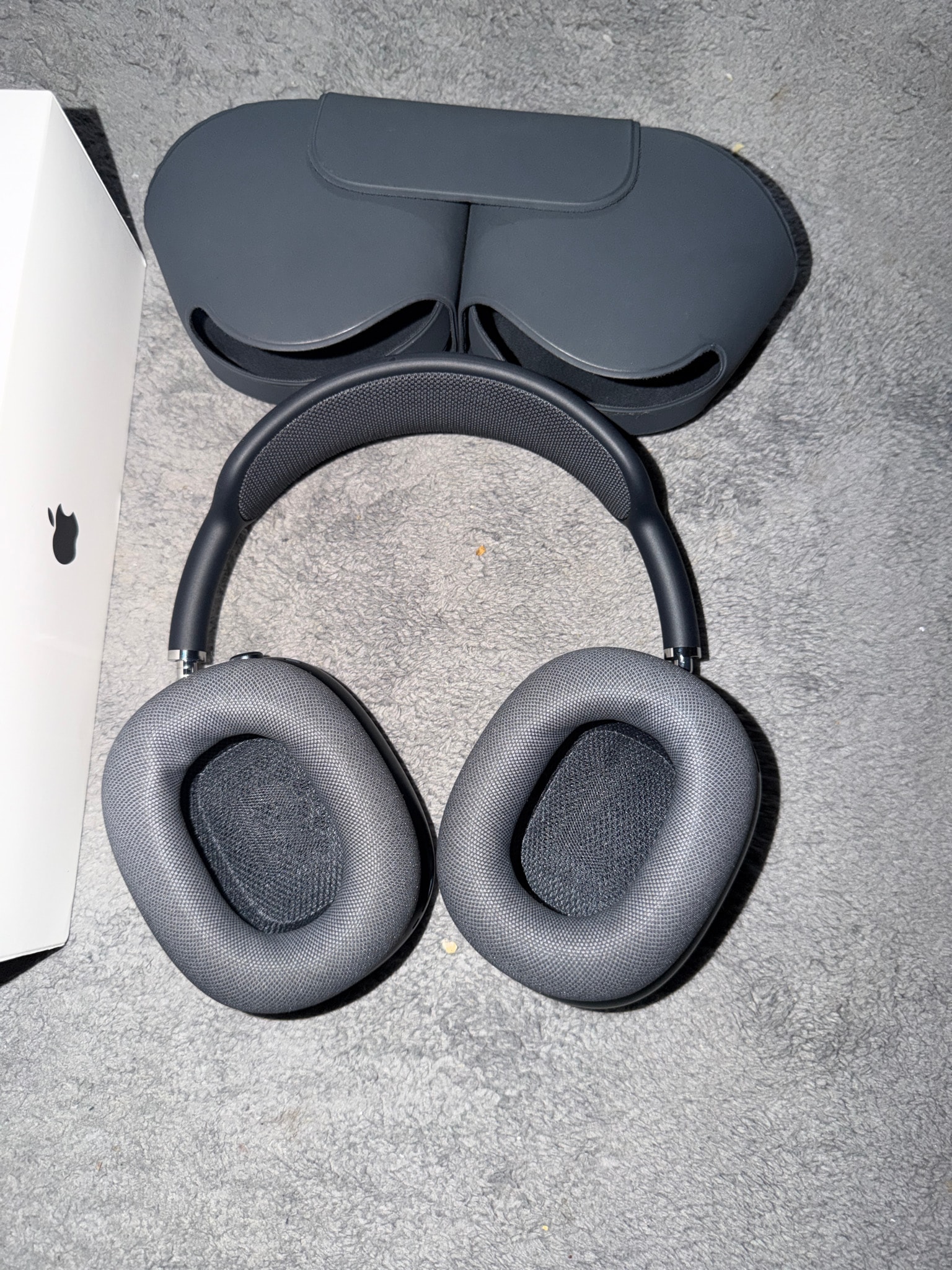 Apple AirPods Max / Space gray